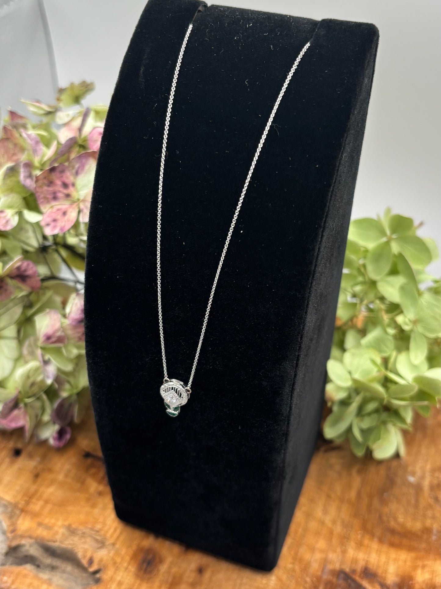 Diamond and Emerald Pendant Necklace