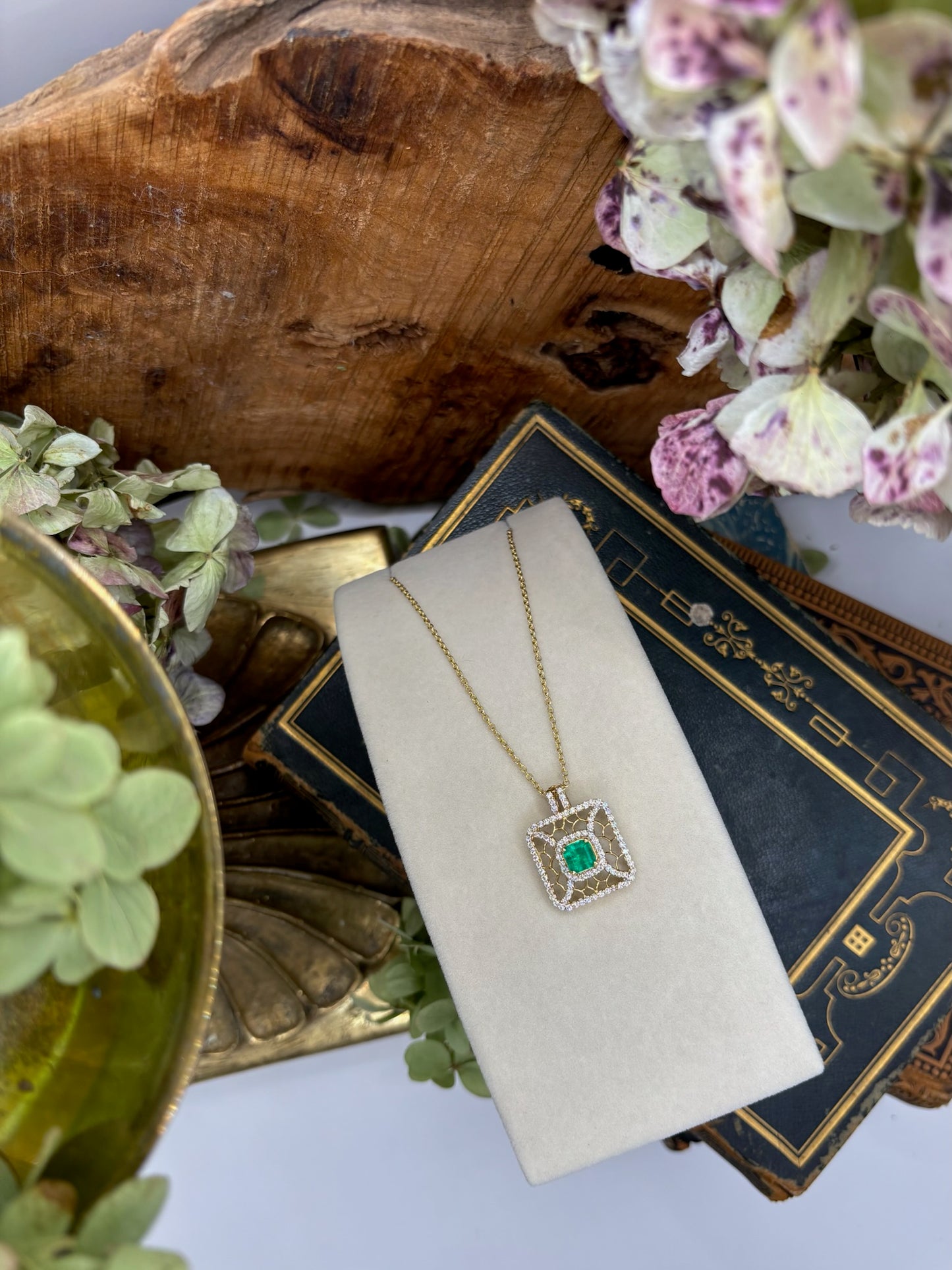 Emerald and Diamond Pendant