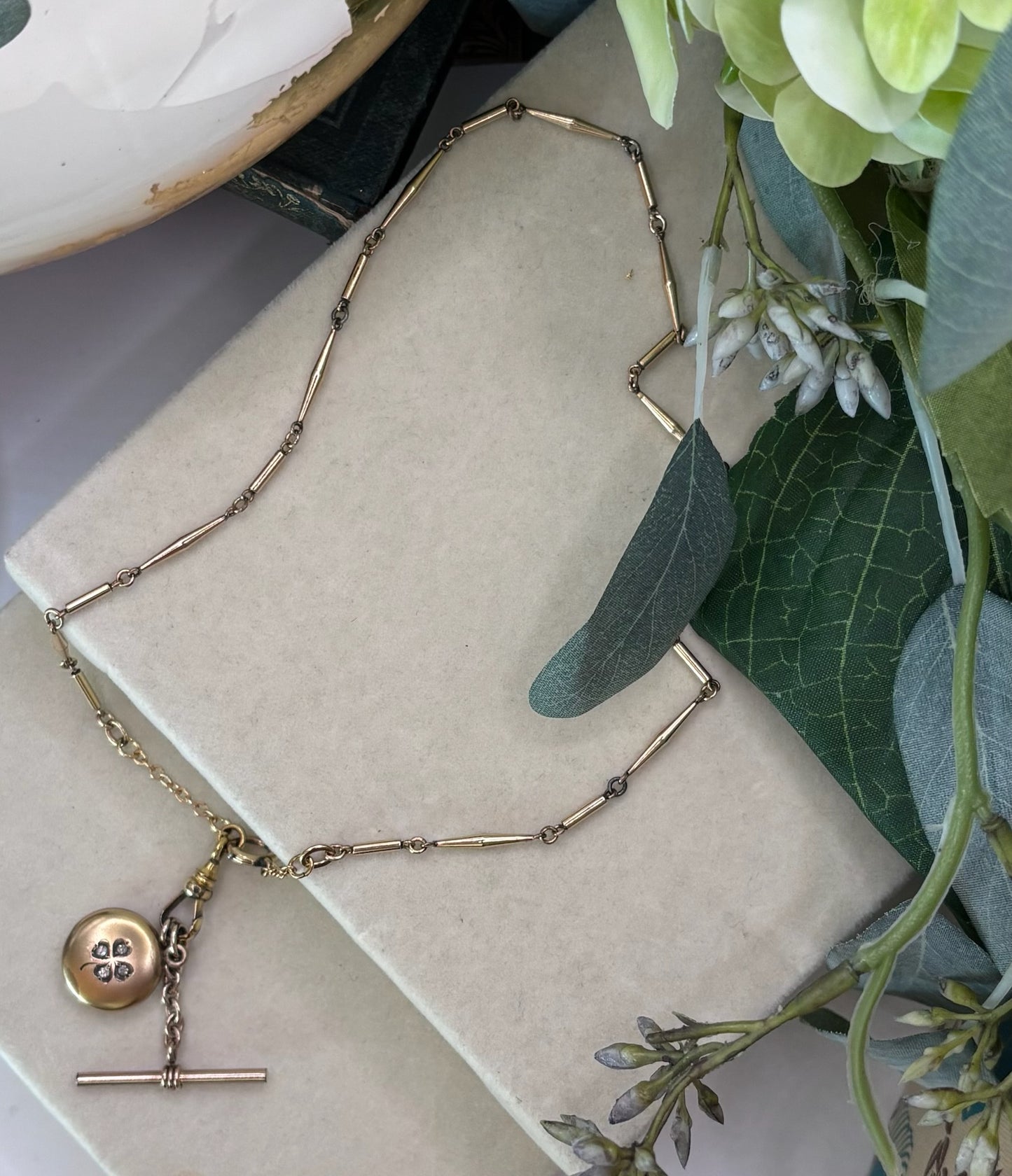 Bar and Clover Pendant Necklace