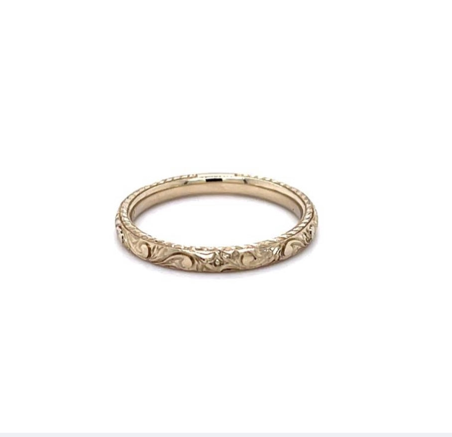 Engraved gold band