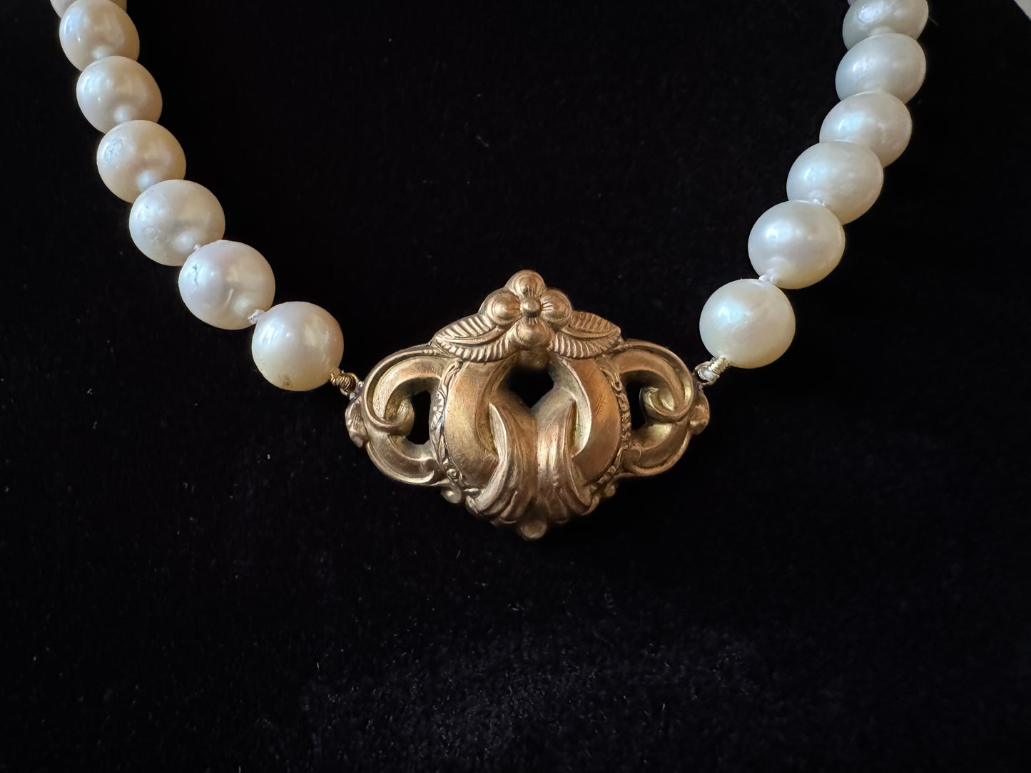 French Pendant Necklace