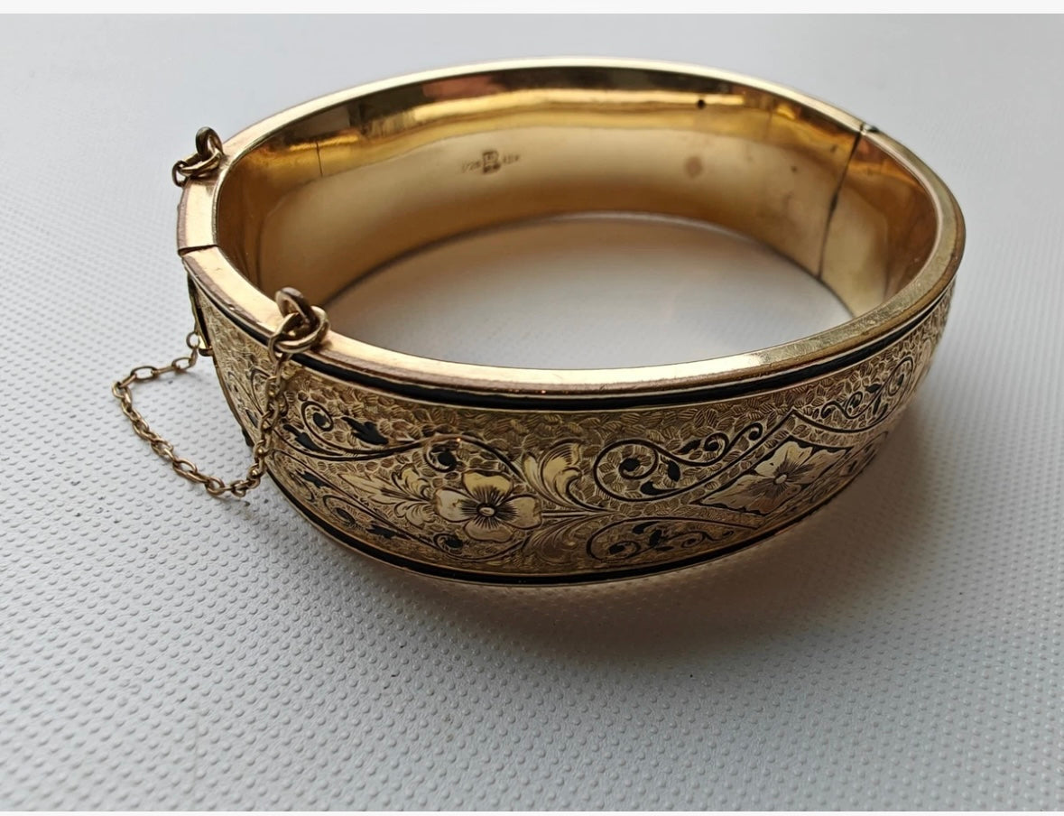 Vintage Gold Filled Bangle Bracelet