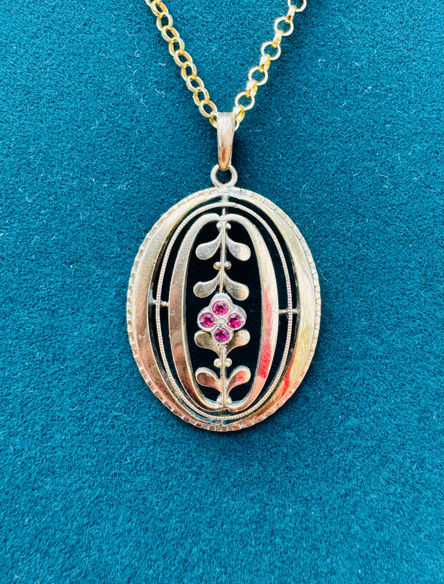 Edwardian floral pendant necklace
