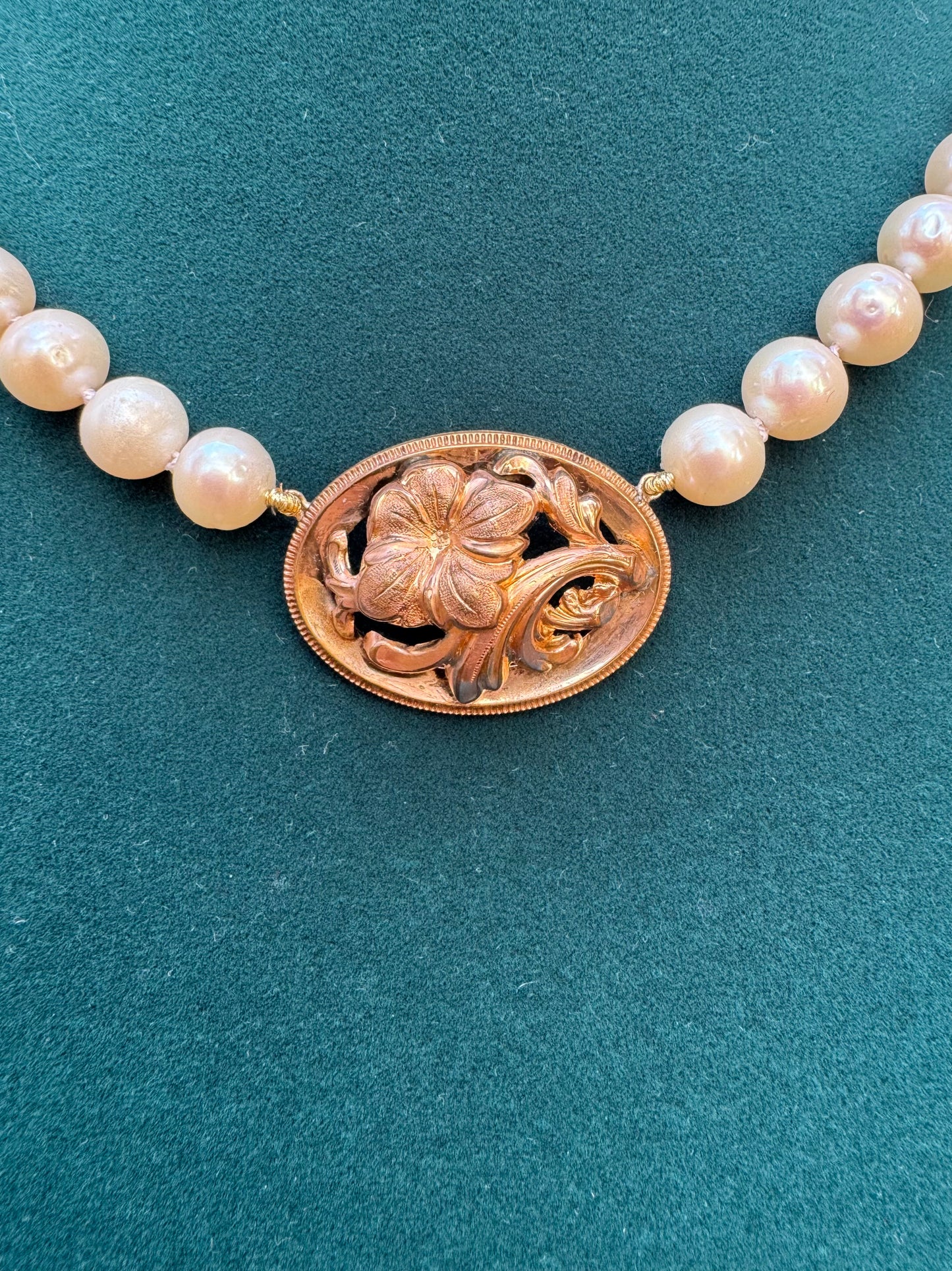French Pendant Necklace