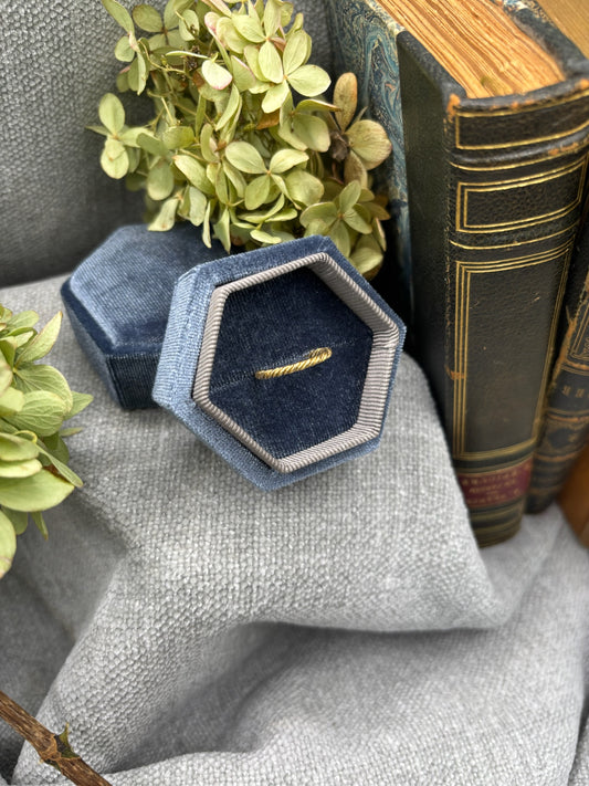 Vintage Gold Rope Ring