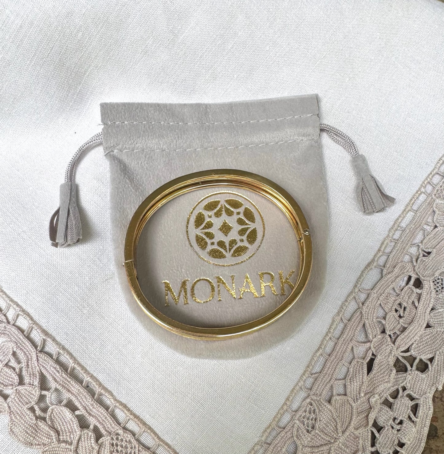 Vintage Gold Filled Floral Bangle Bracelet