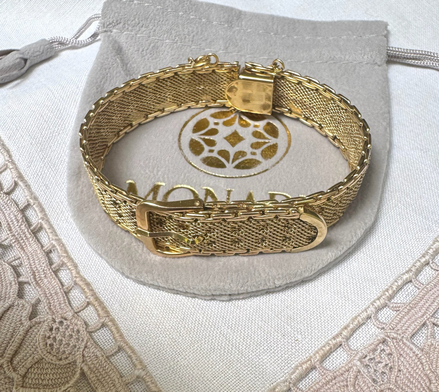 Vintage Mesh Buckle Bracelet