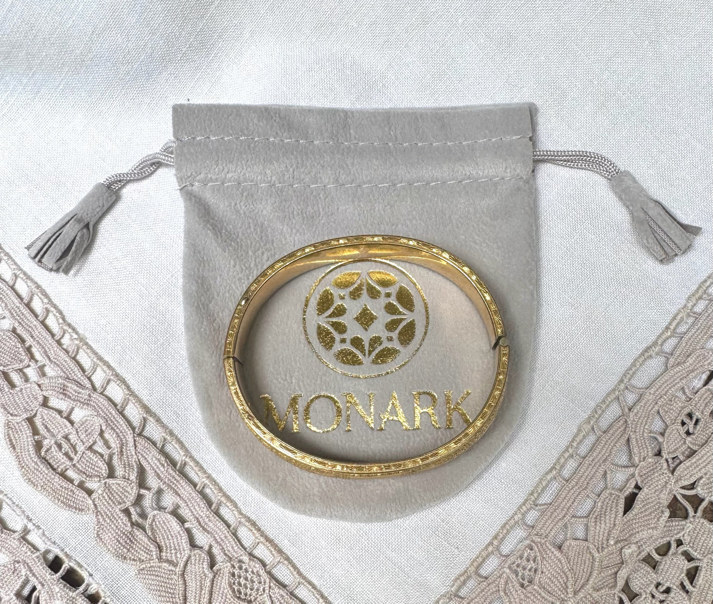 Vintage Gold filled Etruscan Bangle