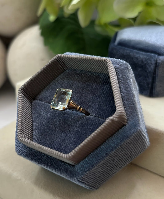 Antique Aquamarine Ring