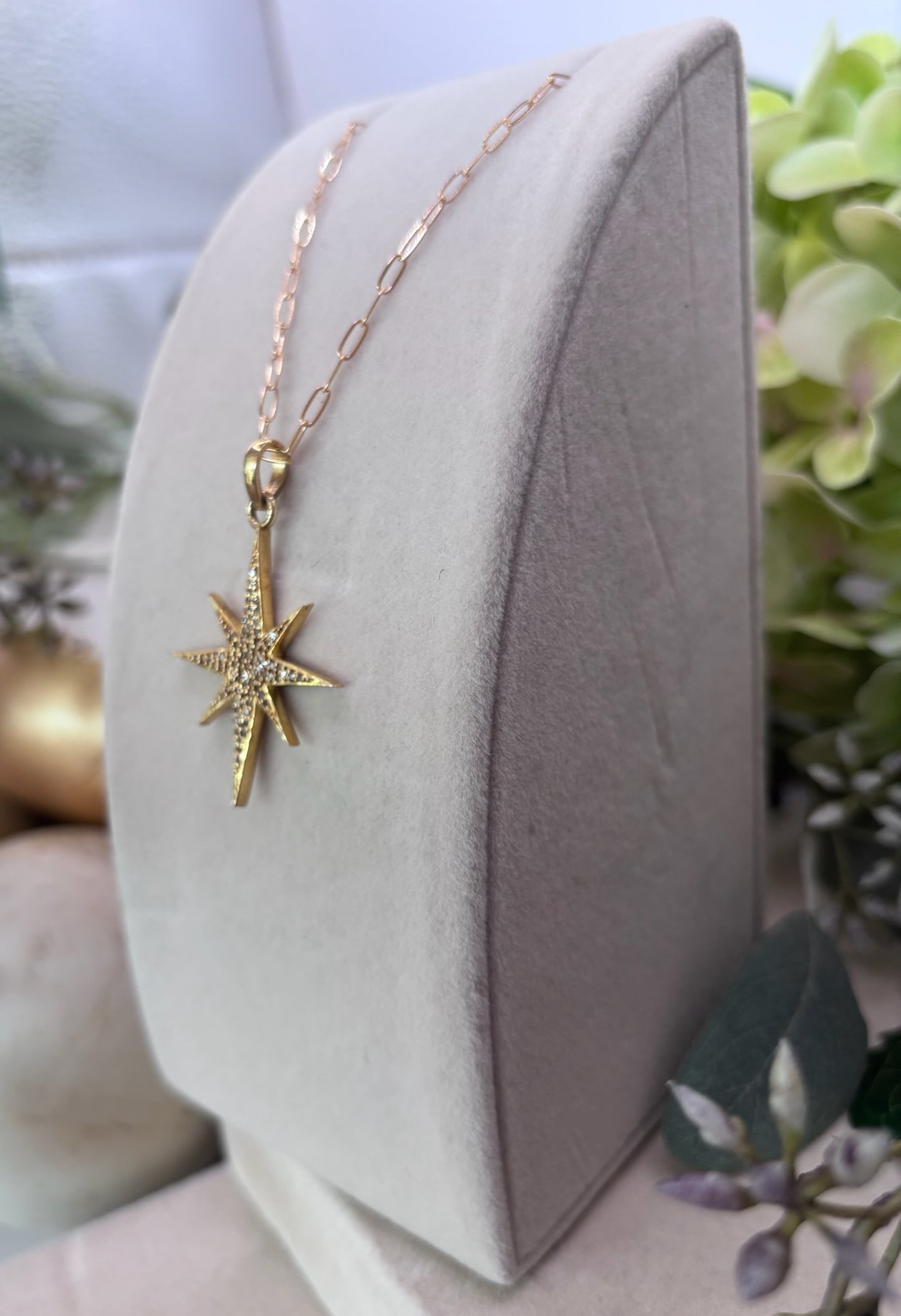 North Star Pendant Necklace