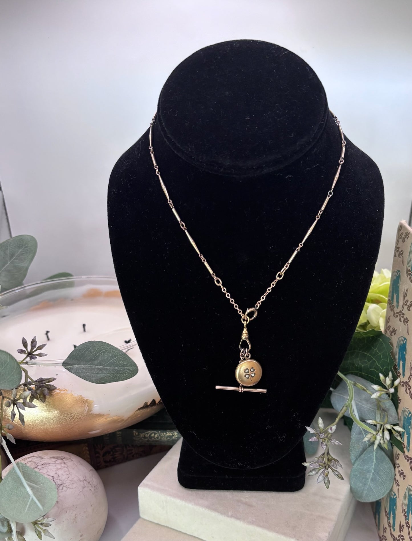 Bar and Clover Pendant Necklace