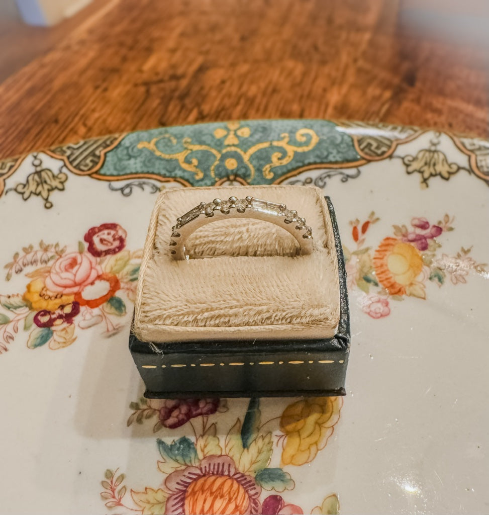 Square and Round Diamond Band